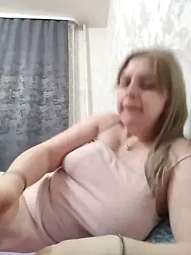 Lady nice cat online show from 03.09.25