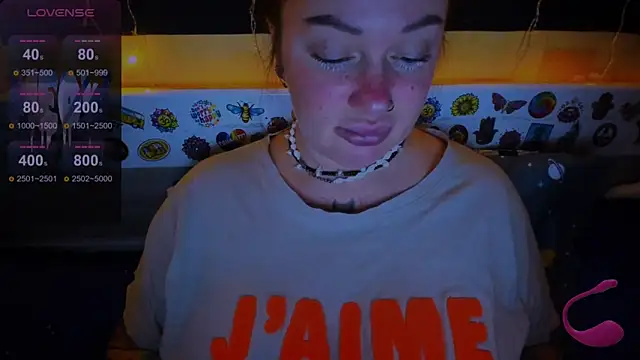 EllieOz online show from 12.24.24