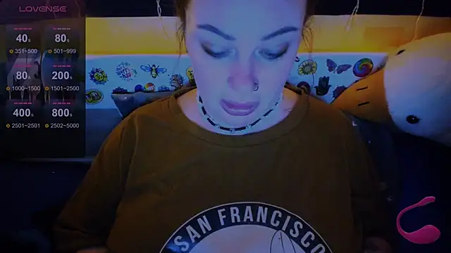 EllieOz online show from 12.28.24