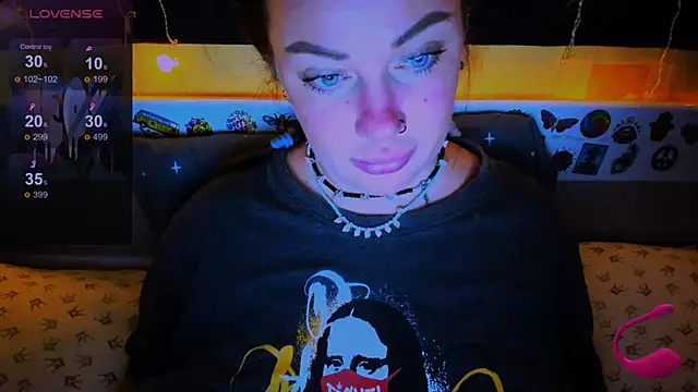 EllieOz online show from 02.22.25