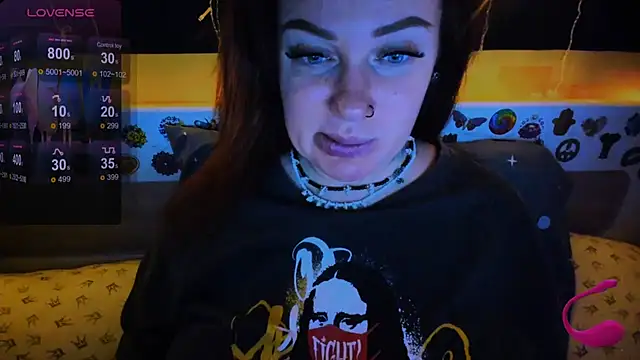 EllieOz online show from 02.26.25