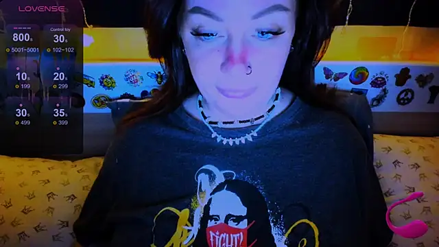 EllieOz online show from 03.04.25