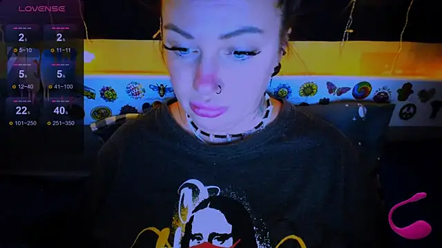 EllieOz online show from 03.16.25