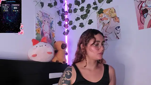 Violette-Ramirez01 online show from 01.14.25