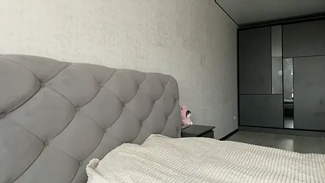 GracefulCharm online show from 01.09.25