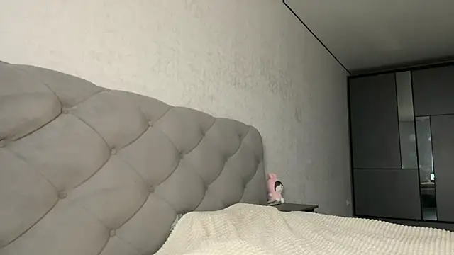 GracefulCharm online show from 01.22.25