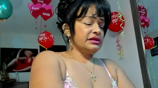 seleneh online show from 02.16.26