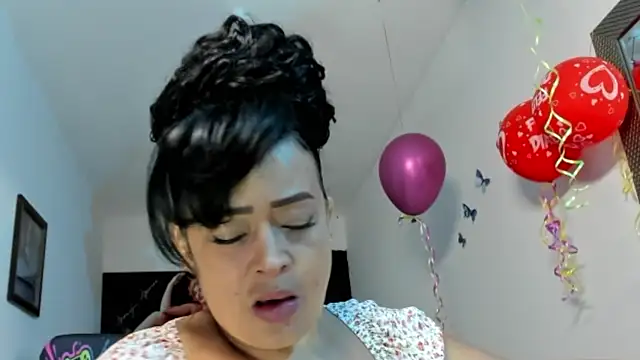 seleneh online show from 02.20.26