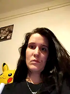 Snapshot of LauraBaby chatting on 12.19.24 LauraBaby online show from 12.19.24