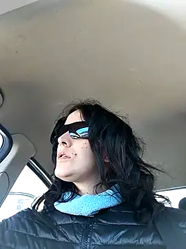 Snapshot of LauraBaby chatting on 03.19.25 LauraBaby online show from 03.19.25