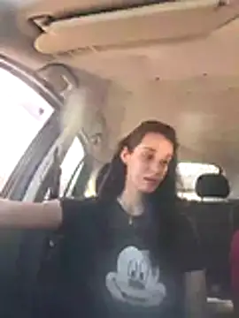 Snapshot of LauraBaby chatting on 03.08.26 LauraBaby online show from 03.08.26