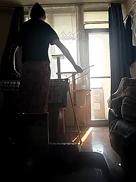 Snapshot of LauraBaby chatting on 04.03.26 LauraBaby online show from 04.03.26