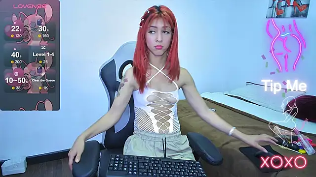 Snapshot of Tatis_Blux chatting on 03.21.25 Tatis Blux online show from 03.21.25