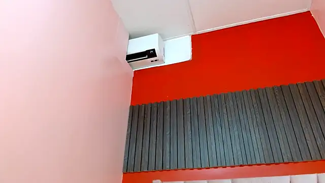 VeronicaRobles online show from 09.24.25