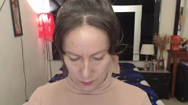 CATRINA-83 online show from 10.18.25