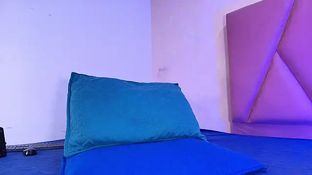 arl chloee online show from 09.26.25