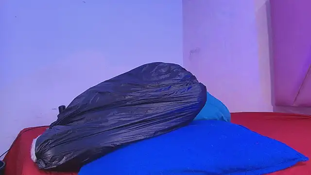 arl chloee online show from 10.09.25