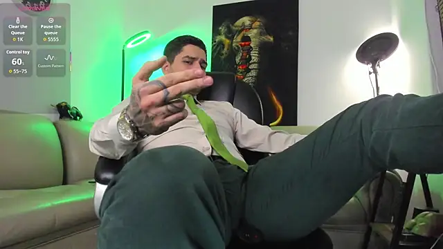 Nicolas Fellener online show from 12.20.25