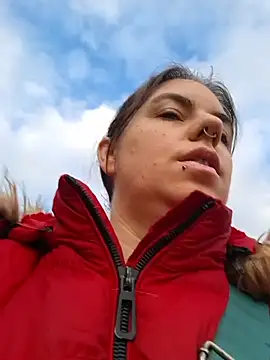 Jassiundich2 online show from 02.12.26