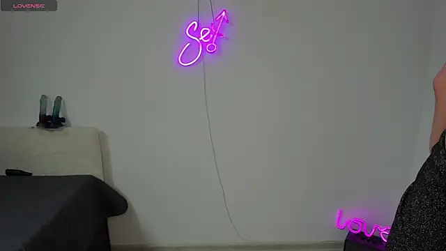 Bitch Coin online show from 10.28.25