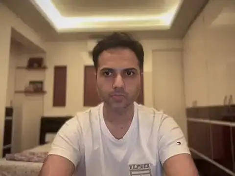 Snapshot of immog727 chatting on 10.24.25 immog727 online show from 10.24.25