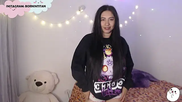 Snapshot of SatansWife chatting on 02.19.26 SatansWife online show from 02.19.26