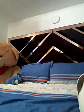 emmyjhonson07 online show from 10.09.25