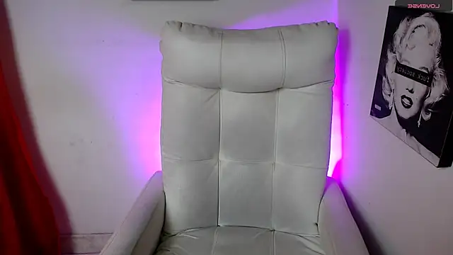 SamanthaRoldaan online show from 01.20.25
