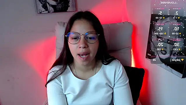 SamanthaRoldaan online show from 02.28.25