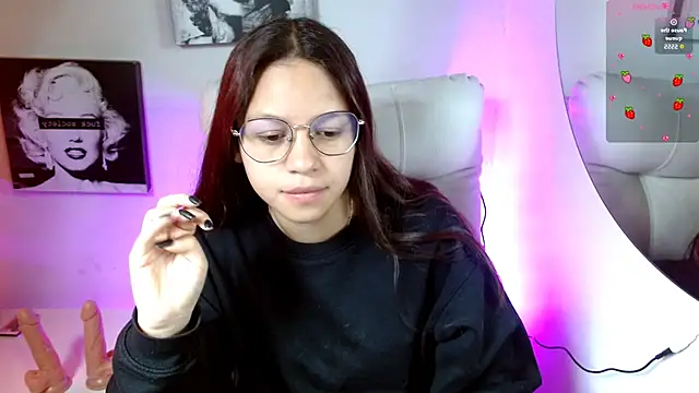 SamanthaRoldaan online show from 09.18.25