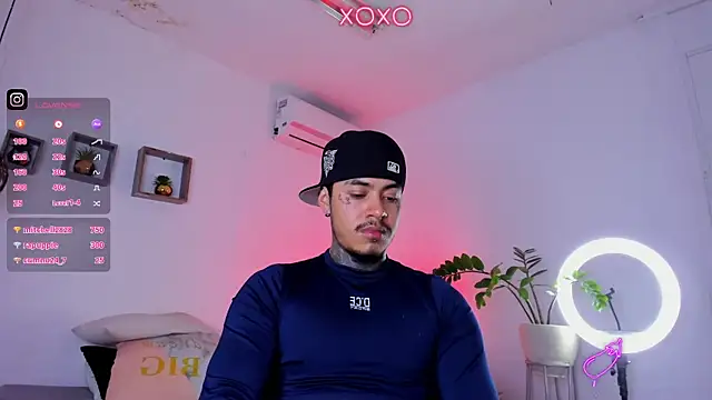 Snapshot of JordanSmiith_ chatting on 01.19.25 JordanSmiith  online show from 01.19.25