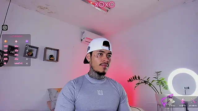 Snapshot of JordanSmiith_ chatting on 01.22.25 JordanSmiith  online show from 01.22.25