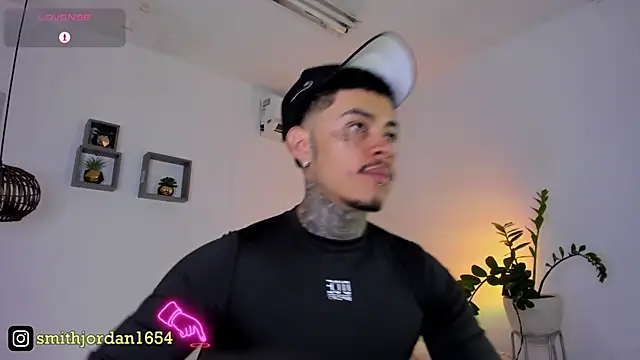 Snapshot of JordanSmiith_ chatting on 02.27.25 JordanSmiith  online show from 02.27.25