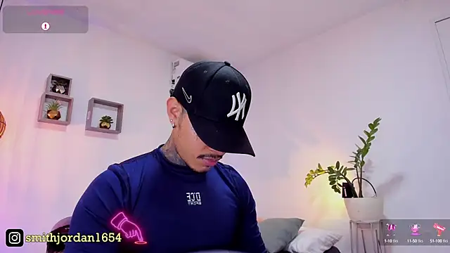 Snapshot of JordanSmiith_ chatting on 03.10.25 JordanSmiith  online show from 03.10.25