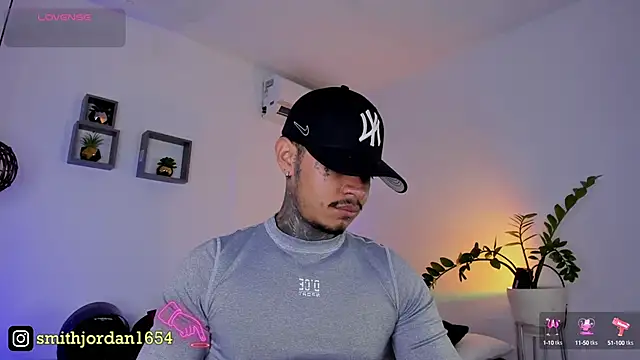 Snapshot of JordanSmiith_ chatting on 03.13.25 JordanSmiith  online show from 03.13.25