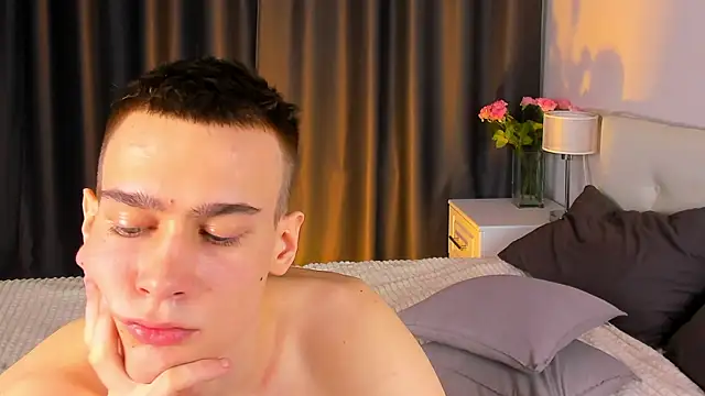 Snapshot of Kevin_Kesi chatting on 02.02.25 Kevin Kesi online show from 02.02.25