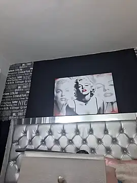  nicolehotshemale online show from 01.19.25