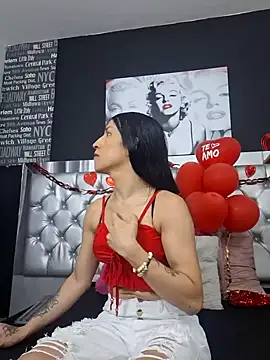  nicolehotshemale online show from 02.04.25