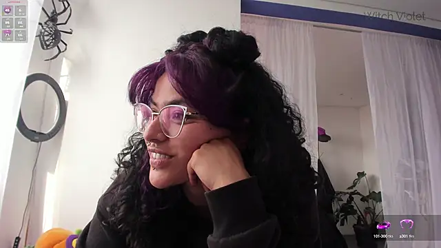 Snapshot of witchviolet chatting on 03.13.25 witchviolet online show from 03.13.25