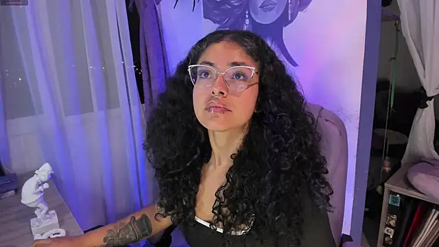 witchviolet online show from 12.05.25