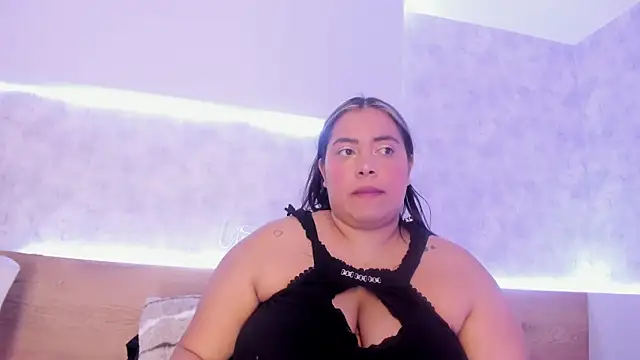 Snapshot of tatijara chatting on 01.29.25 tatijara online show from 01.29.25