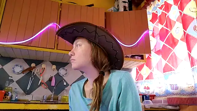 Jony Marta online show from 11.08.25