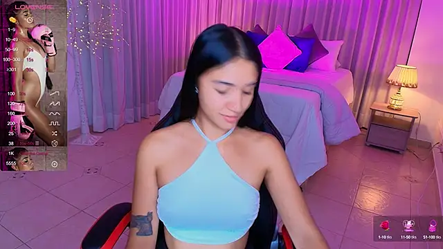 Snapshot of Antonella_Grayy chatting on 01.30.25 Antonella Grayy online show from 01.30.25