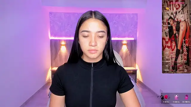Snapshot of Antonella_Grayy chatting on 02.22.25 Antonella Grayy online show from 02.22.25