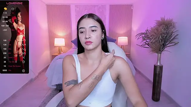 Antonella Grayy online show from 10.15.25