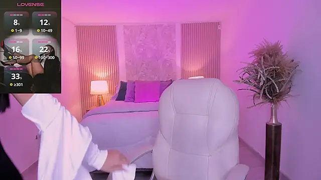 Antonella Grayy online show from 11.06.25