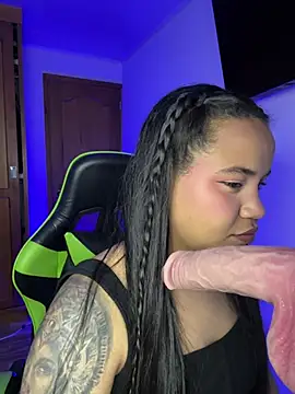 leila 22 online show from 03.15.26