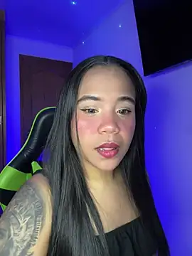 leila 22 online show from 07.18.26