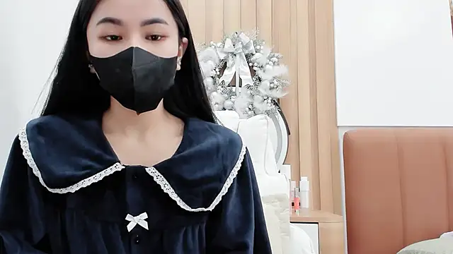 Lita-Julia online show from 01.13.25