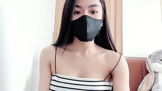 Lita-Julia online show from 03.21.25